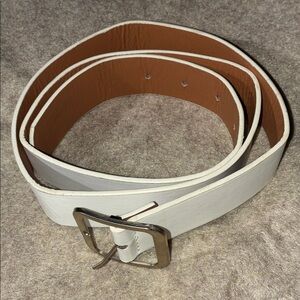 Men's White Leather Belt with Silver Buckle